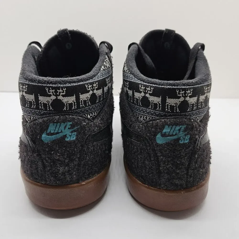 Nike SB Eric Koston Mid Warmth Sneaker, Men’s Size 9 Gray Pixel Reindeer